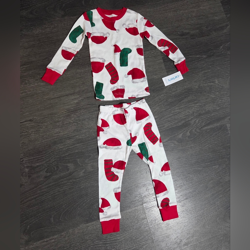 NWT Carter's Red and Green Holiday Pajama Set size 24 mos